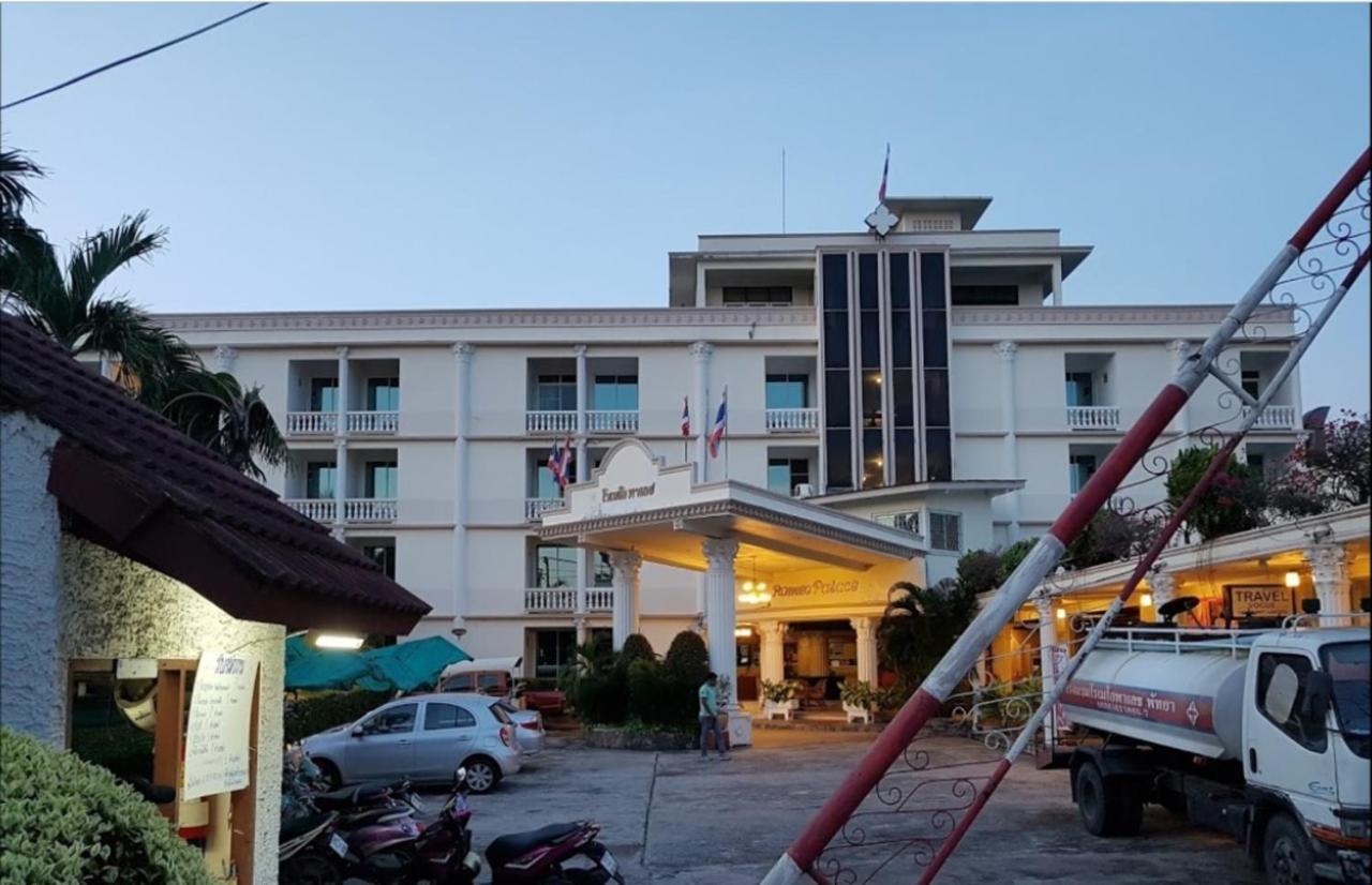 Hotel Romeo Palace Pattaya Extérieur photo